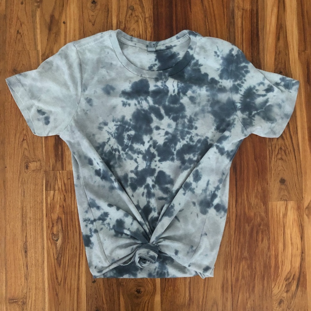 Unique Black/Gray Tie Dye Boyfriend Tee Size Large - Picture 1 of 6